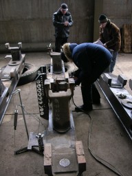 Вибрационная стабилизация остаточных напряжений рам тележек локомотивов на Луганском тепловозостроительном заводе